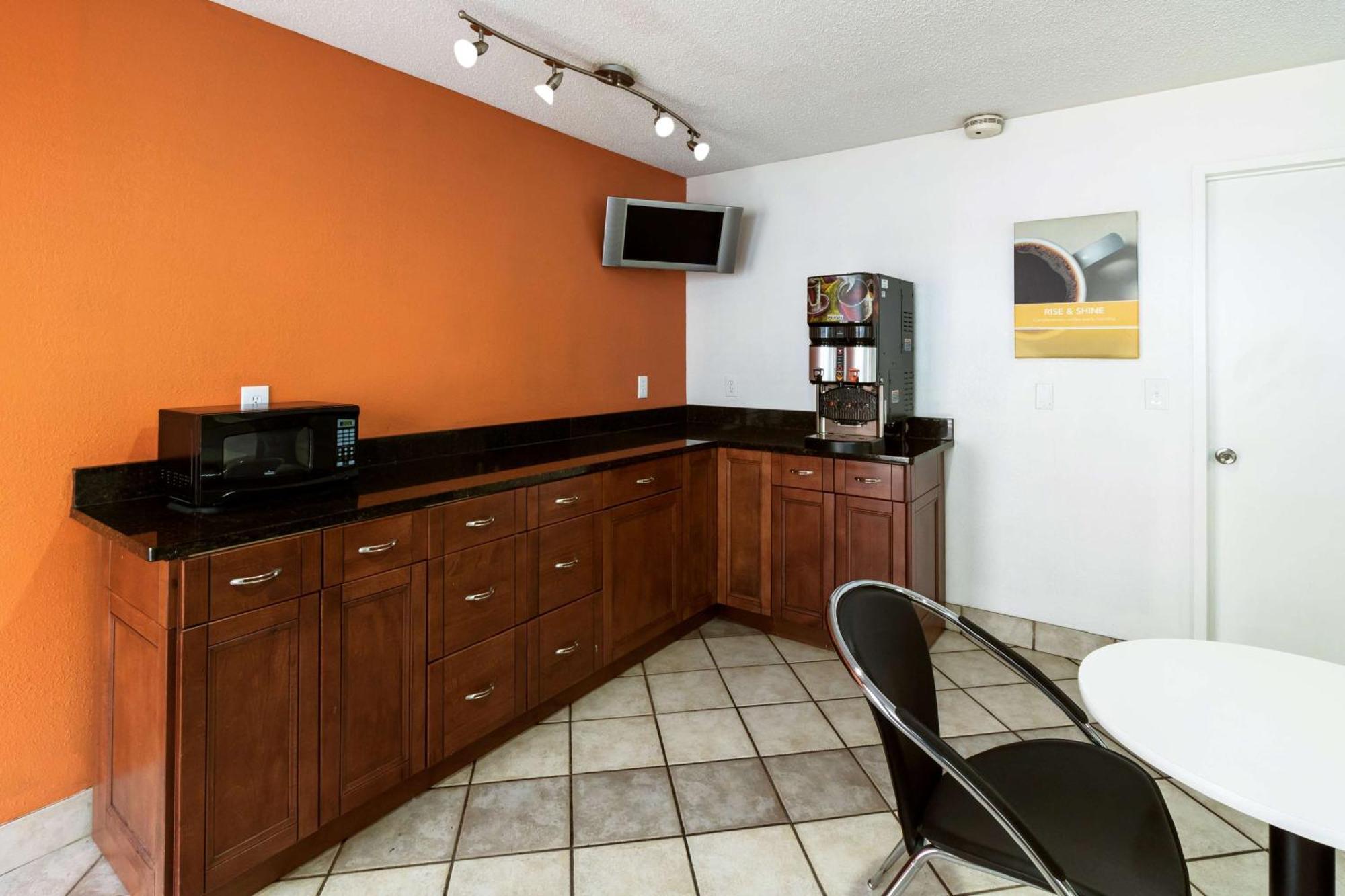 Motel 6-Dayton, Oh - Englewood Εξωτερικό φωτογραφία