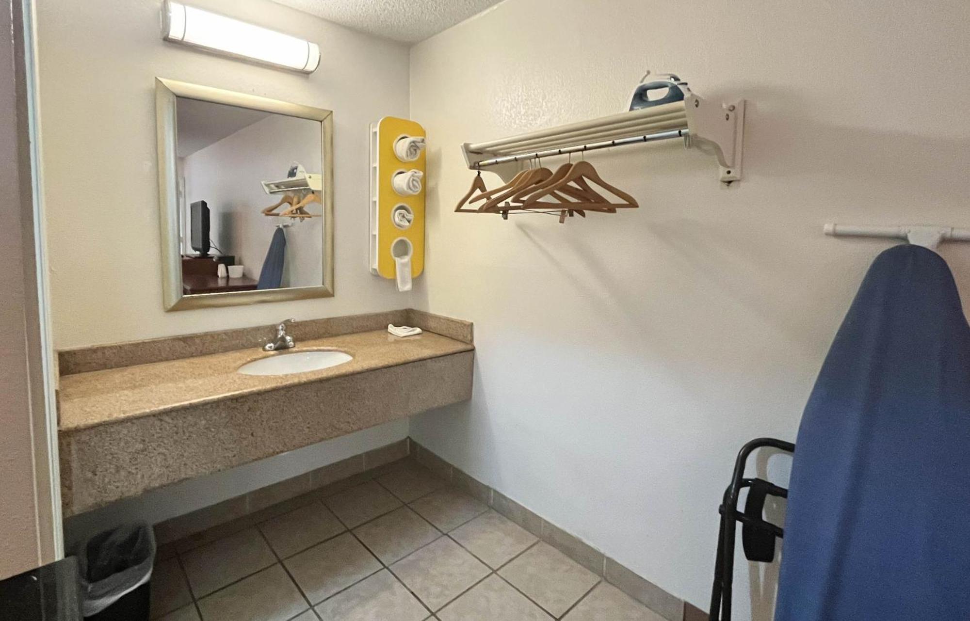 Motel 6-Dayton, Oh - Englewood Εξωτερικό φωτογραφία