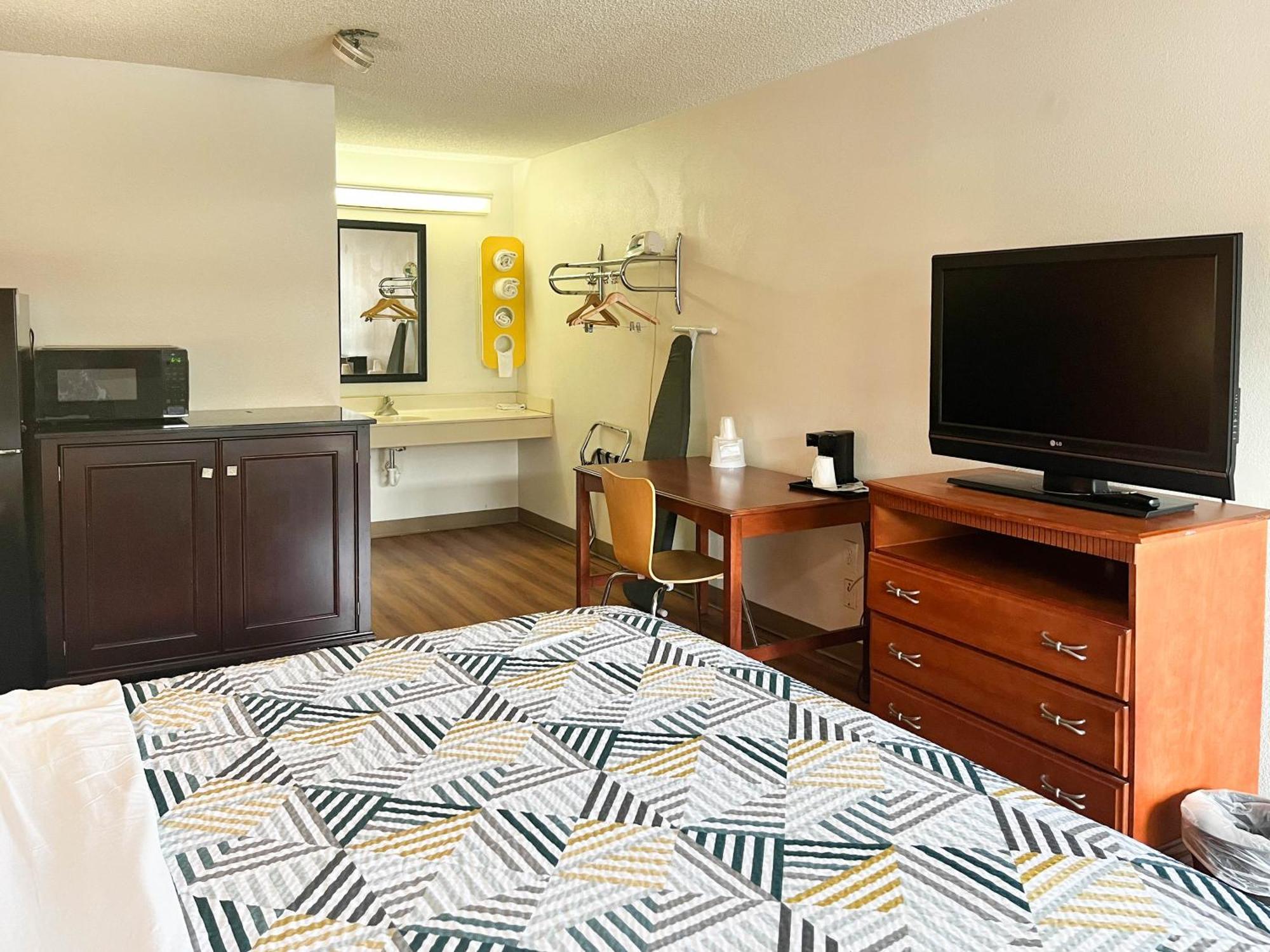 Motel 6-Dayton, Oh - Englewood Εξωτερικό φωτογραφία